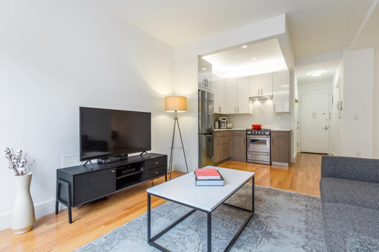 Uws 1br W Gym Wd Doorman Nr Central Park Nyc-377 *